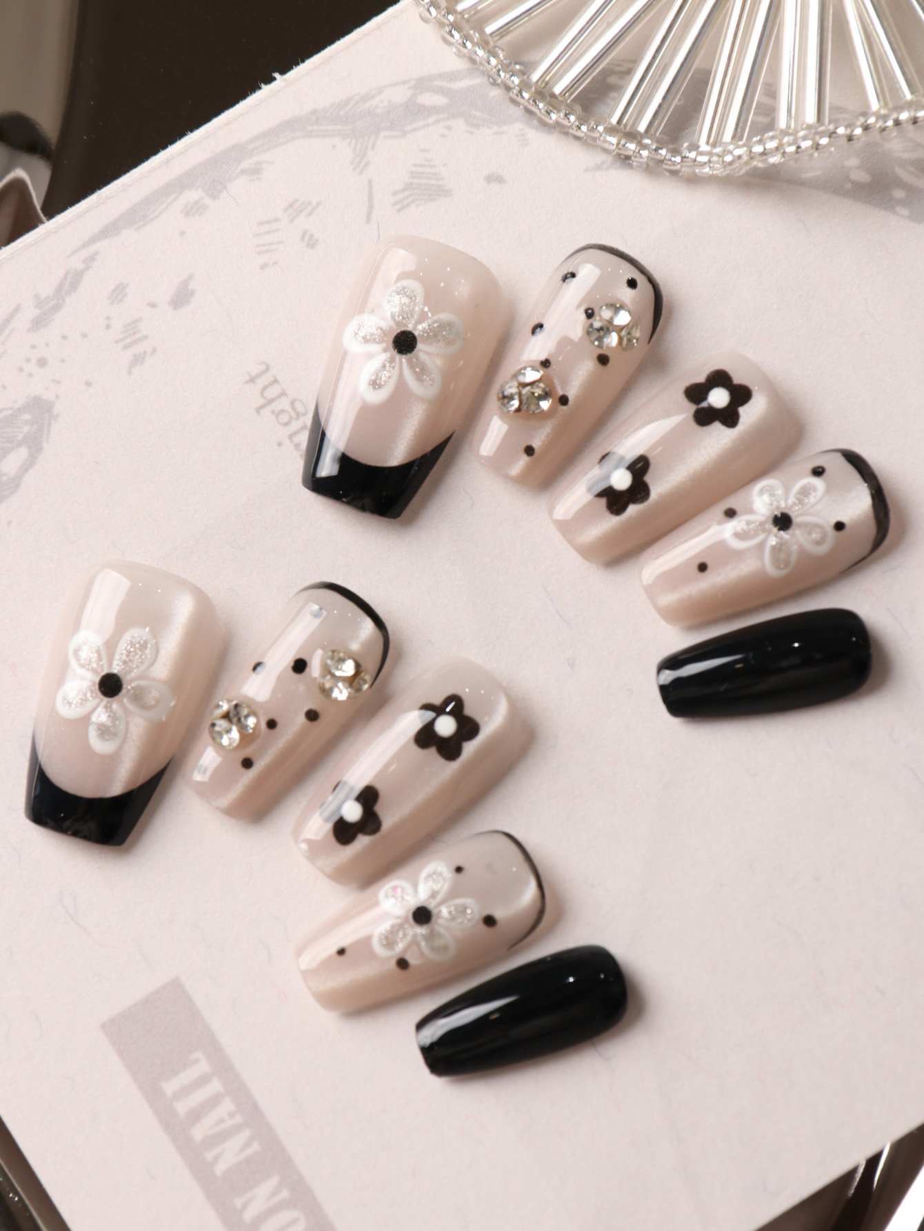 10Pcs Kuku Palsu Model Pendek  - Pressed Flower Art ulasan dan harga